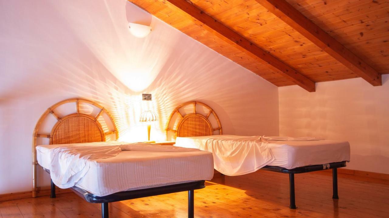 Gest Plain Apartments Santa Maria Bagian luar foto