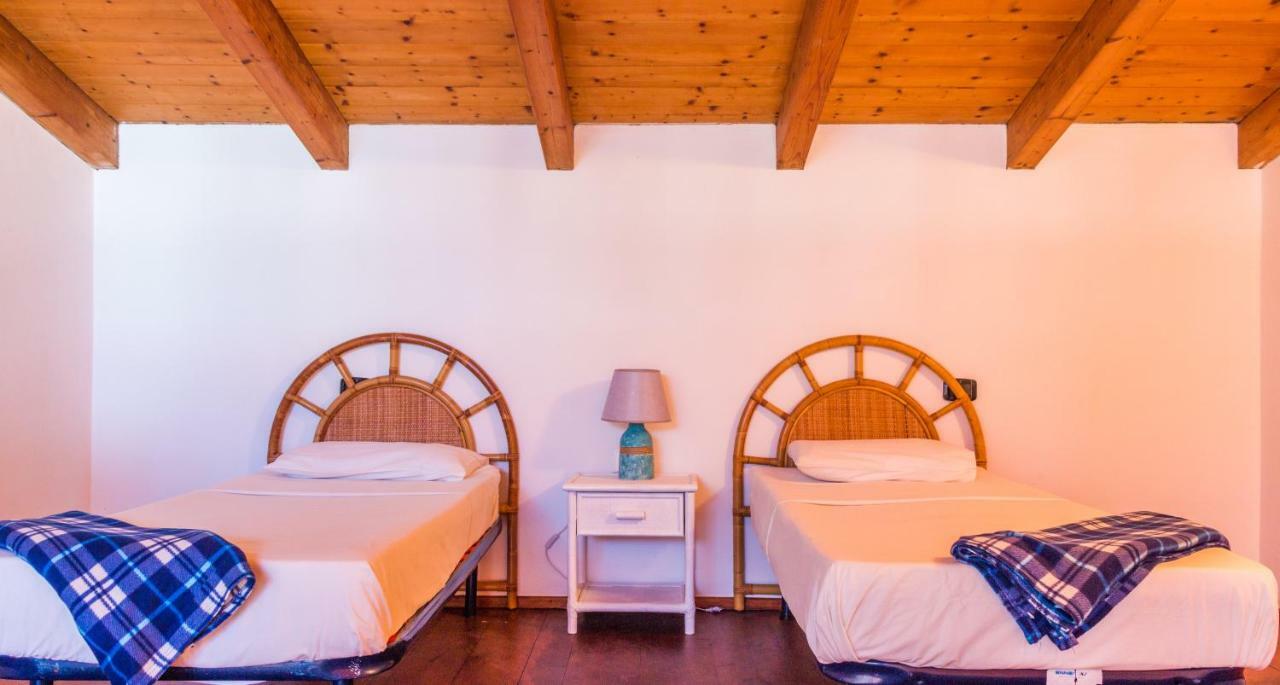 Gest Plain Apartments Santa Maria Bagian luar foto